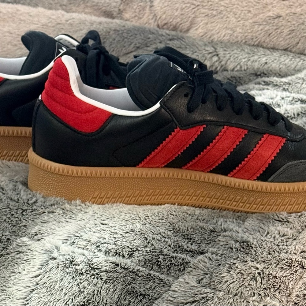 Adidas Samba XLG Blue Box